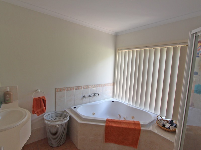 4 Jacaranda Grove, Elrington NSW 2325