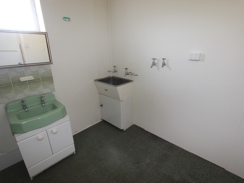 13 Gordon Avenue, Cessnock NSW 2325