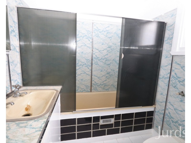 1/26 Carroll Avenue, Cessnock NSW 2325