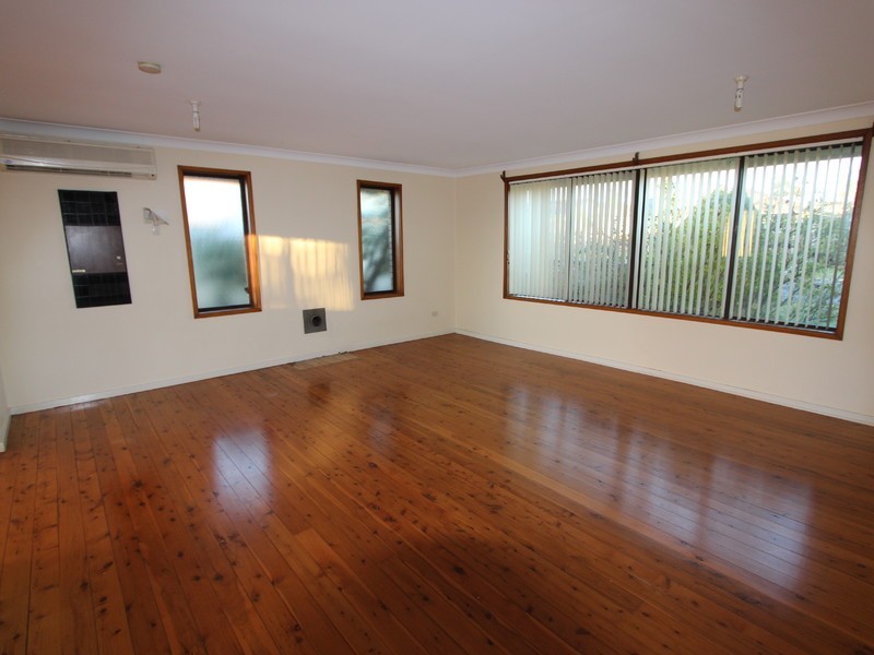 16 Myra Street, Cessnock NSW 2325