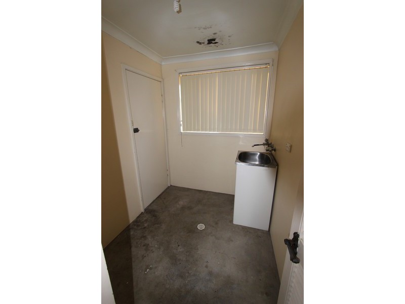 16 Myra Street, Cessnock NSW 2325