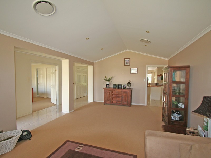 53 O’Shea Circuit, Cessnock NSW 2325