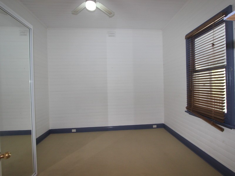 8 King Street, Cessnock NSW 2325