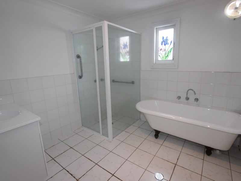 8 King Street, Cessnock NSW 2325