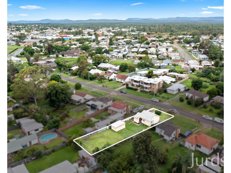 22 Hunter Avenue, Cessnock NSW 2325