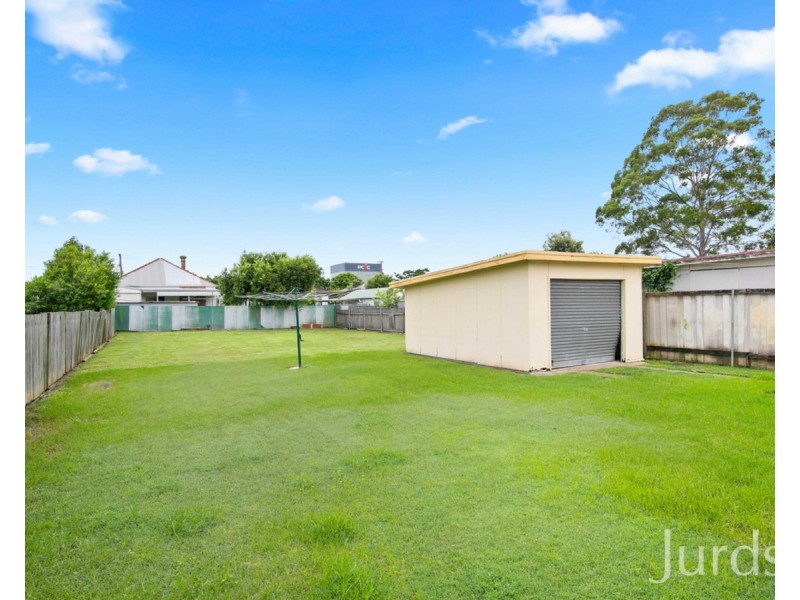 22 Hunter Avenue, Cessnock NSW 2325