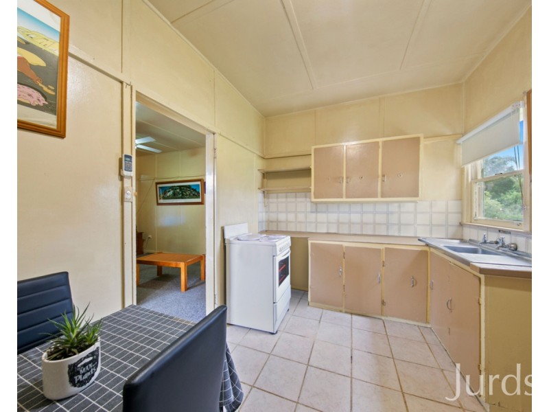 22 Hunter Avenue, Cessnock NSW 2325
