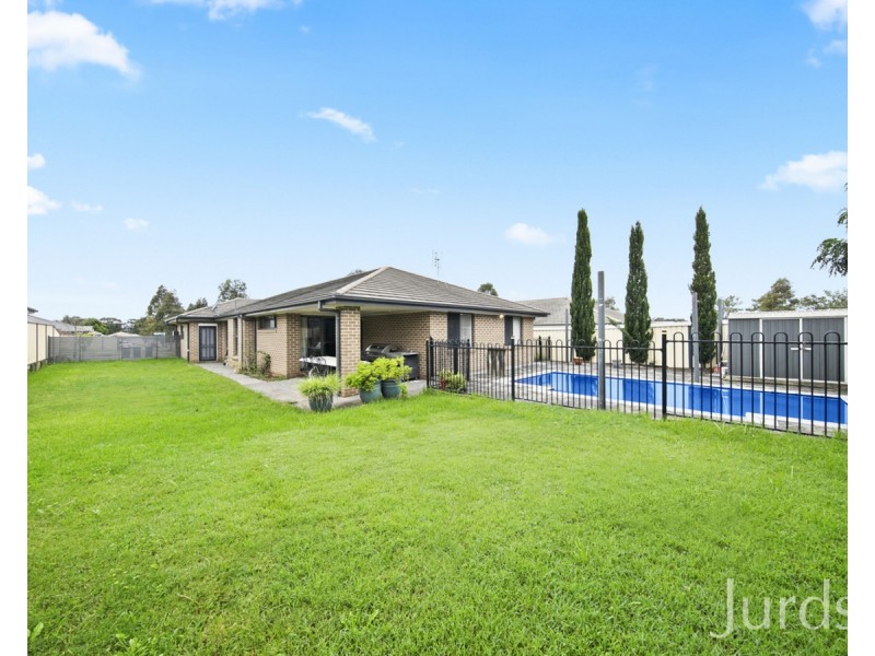 10 Zinfandel Circuit, Cessnock NSW 2325