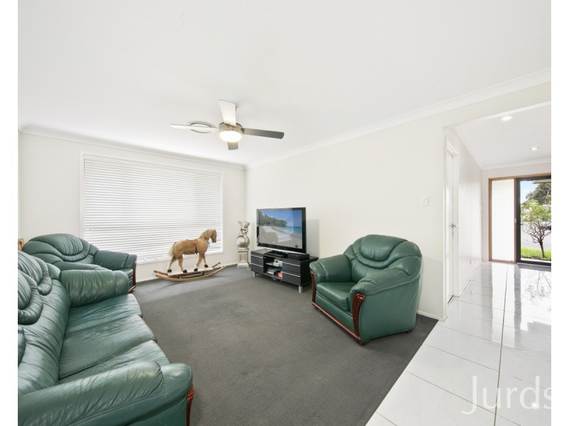 10 Zinfandel Circuit, Cessnock NSW 2325