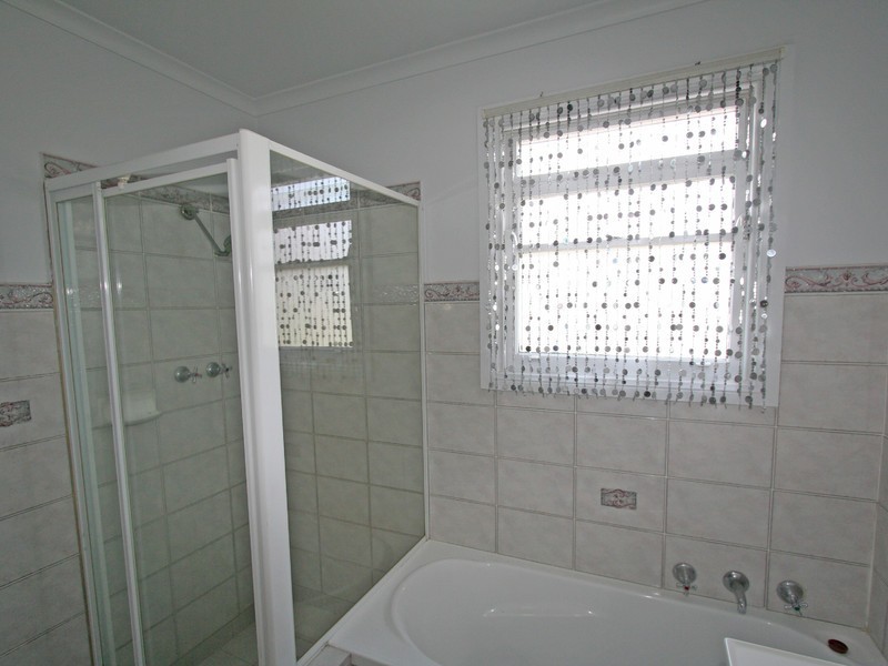 41 Wollombi Road, Cessnock NSW 2325