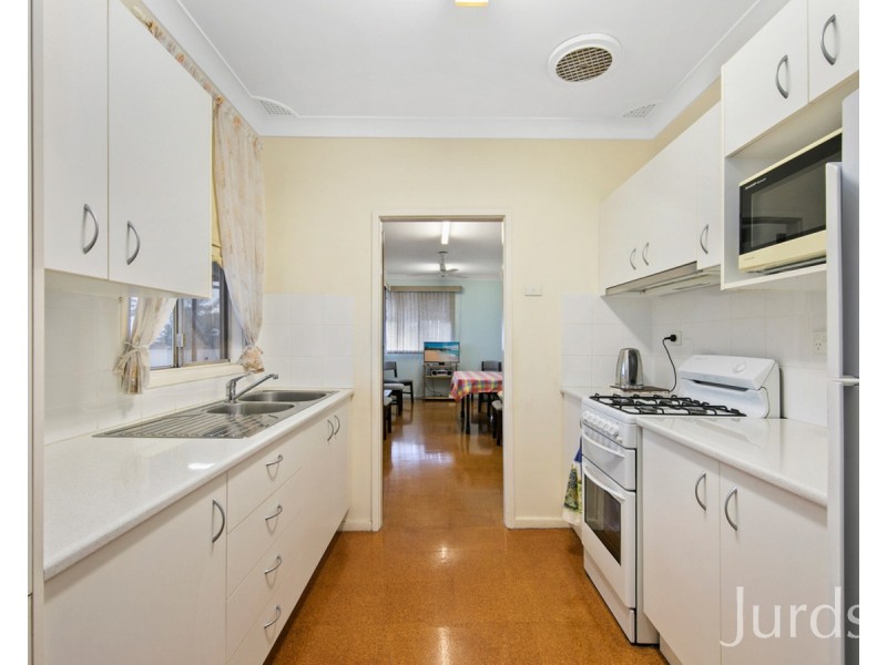 56 Anzac Avenue, Cessnock NSW 2325