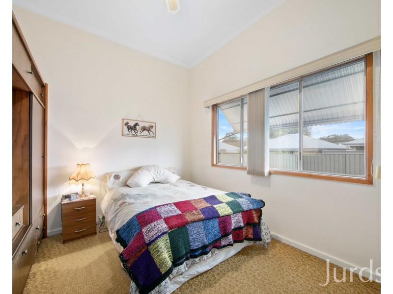 56 Anzac Avenue, Cessnock NSW 2325