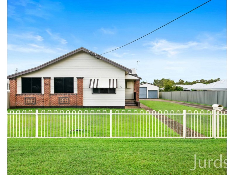 56 Anzac Avenue, Cessnock NSW 2325