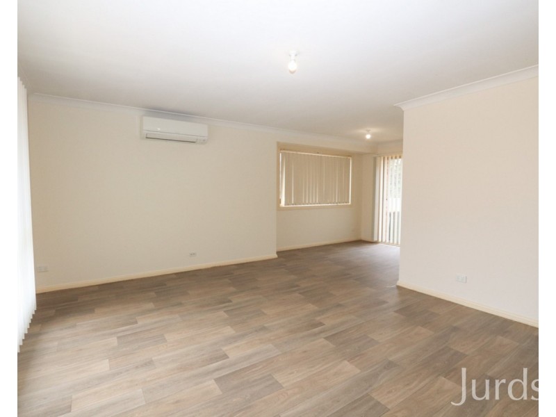 4/6 Sports Avenue, Cessnock NSW 2325