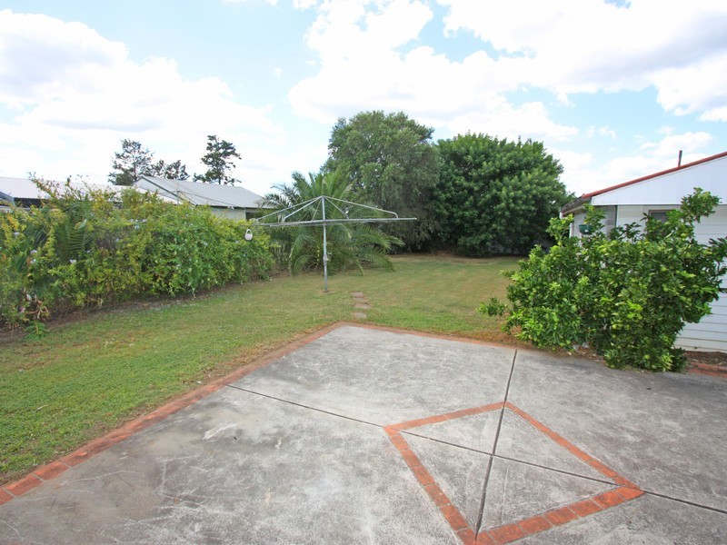 30 Desmond Street, Cessnock NSW 2325