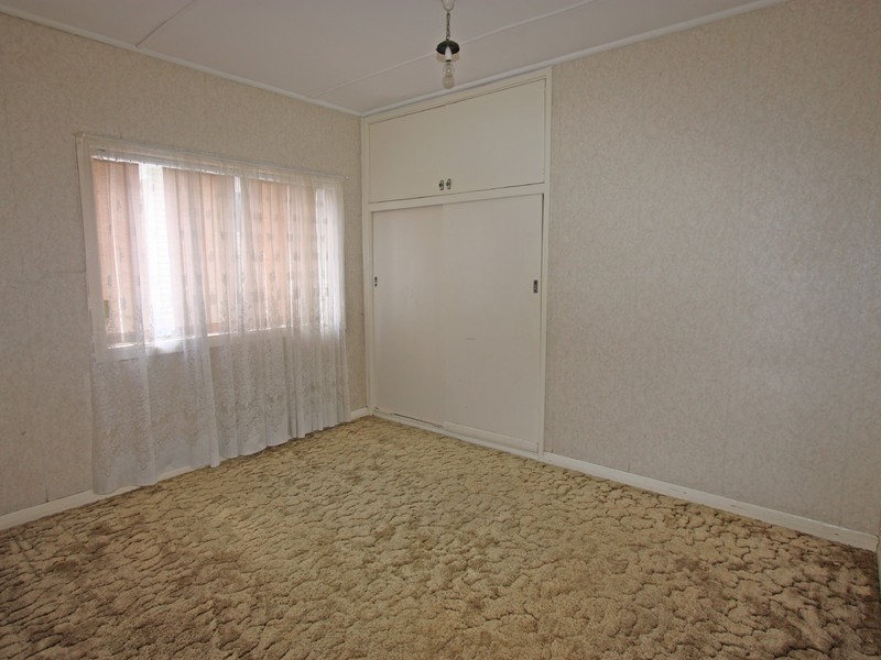 30 Desmond Street, Cessnock NSW 2325