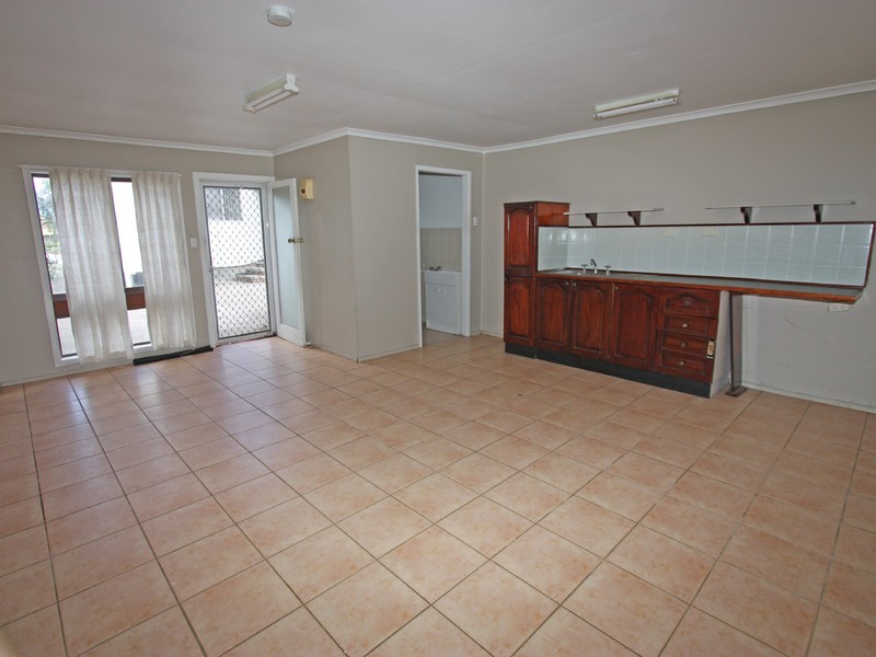 30 Desmond Street, Cessnock NSW 2325