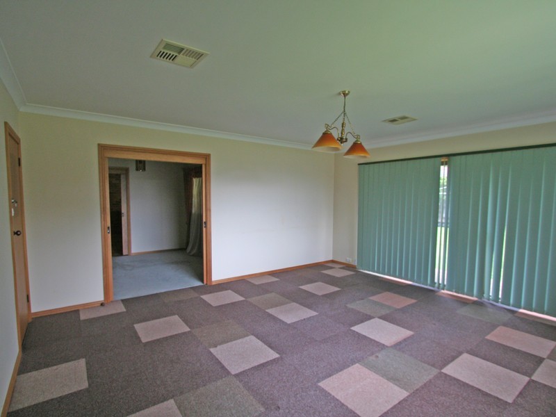 133 Wine Country Drive, Nulkaba NSW 2325