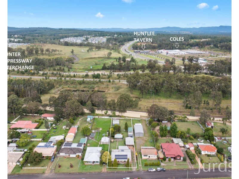 8 Railway Street, Branxton NSW 2335
