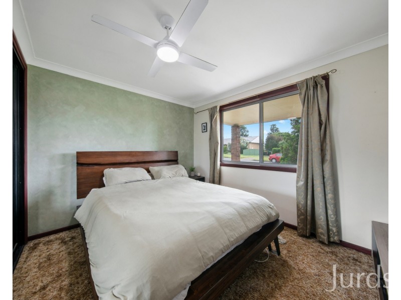 8 Railway Street, Branxton NSW 2335