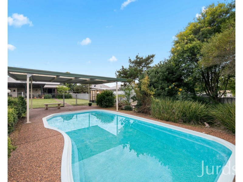 8 Railway Street, Branxton NSW 2335