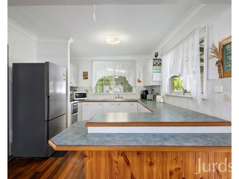 8 Railway Street, Branxton NSW 2335