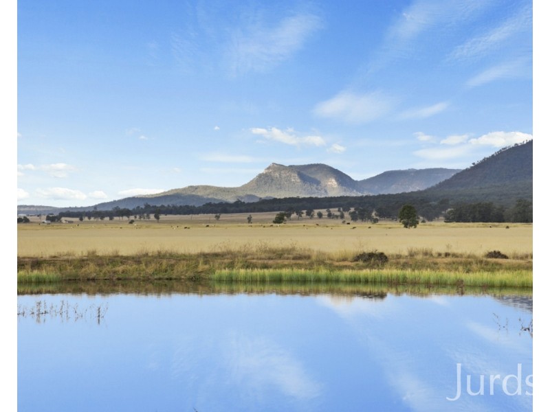 4 Hughes Street, Broke NSW 2330