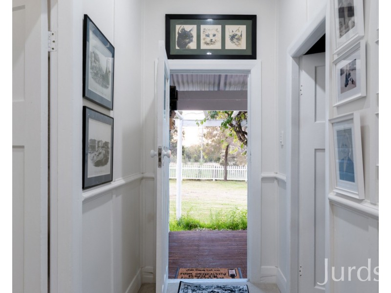 4 Hughes Street, Broke NSW 2330