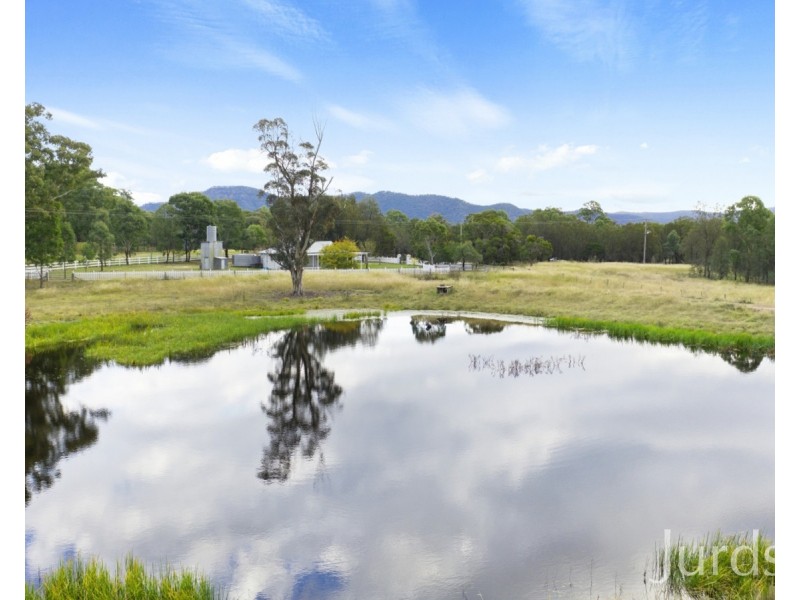 4 Hughes Street, Broke NSW 2330