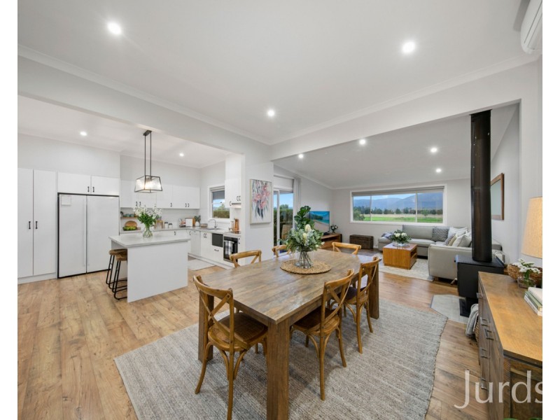 2307 Putty Road, Bulga NSW 2330