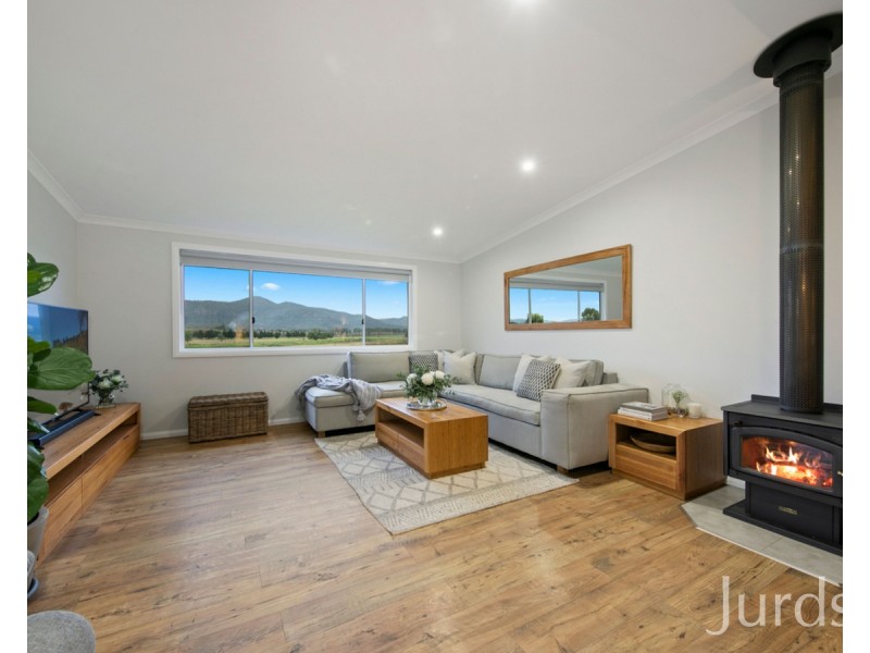 2307 Putty Road, Bulga NSW 2330