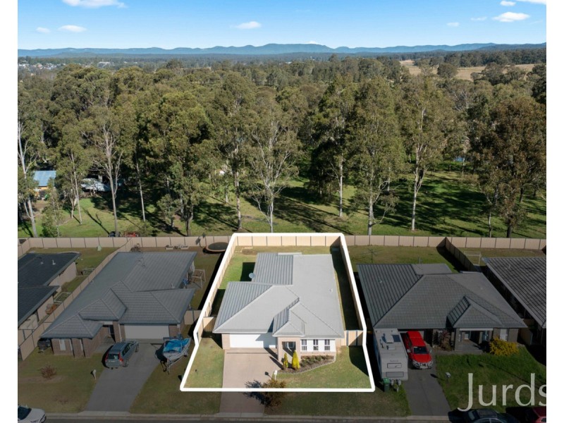39 Trebbiano Drive, Cessnock NSW 2325