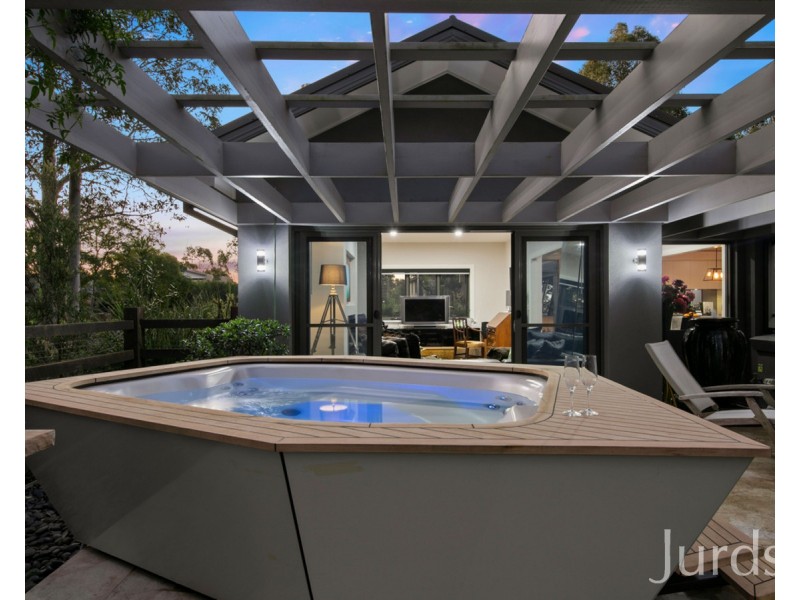 2 Maculata Place, Pokolbin NSW 2320