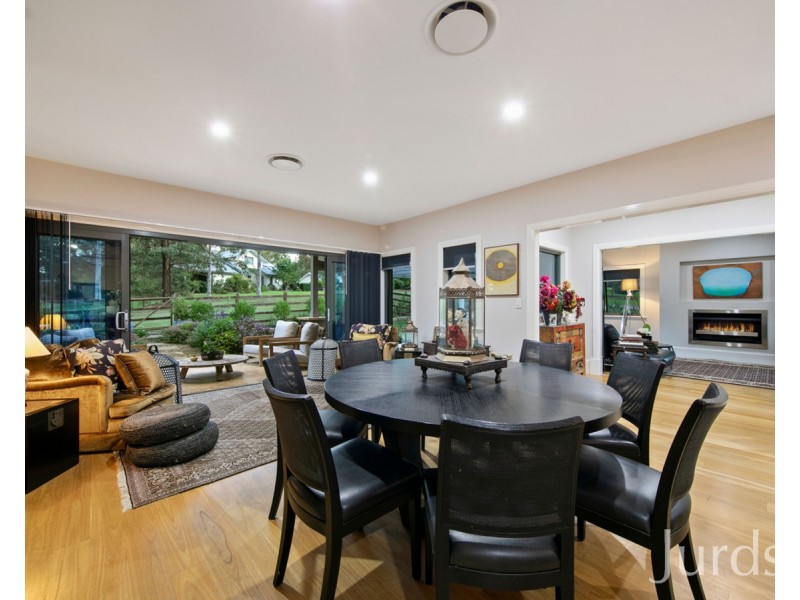 2 Maculata Place, Pokolbin NSW 2320