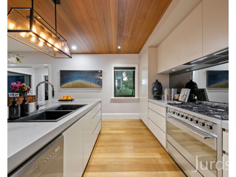 2 Maculata Place, Pokolbin NSW 2320