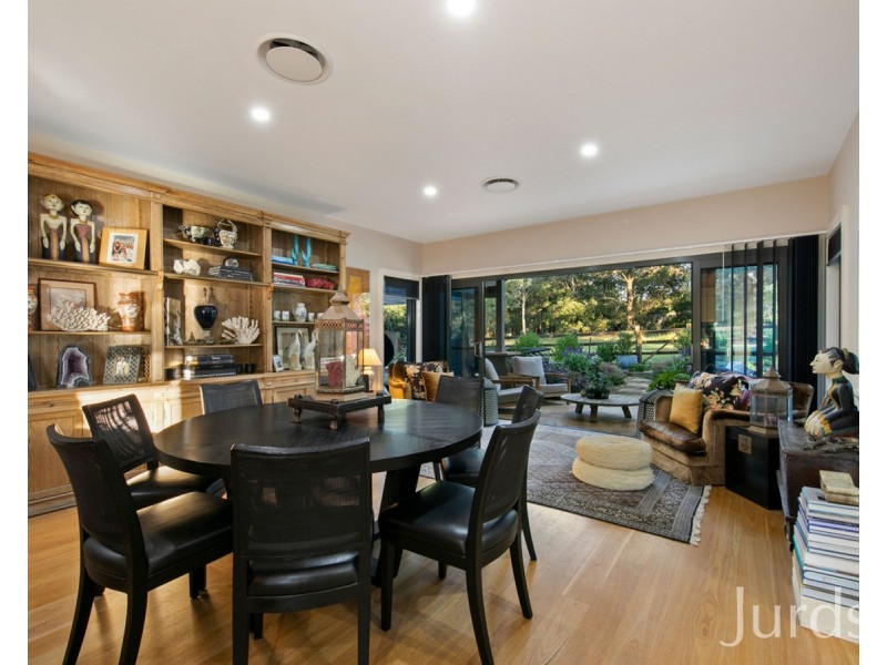 2 Maculata Place, Pokolbin NSW 2320