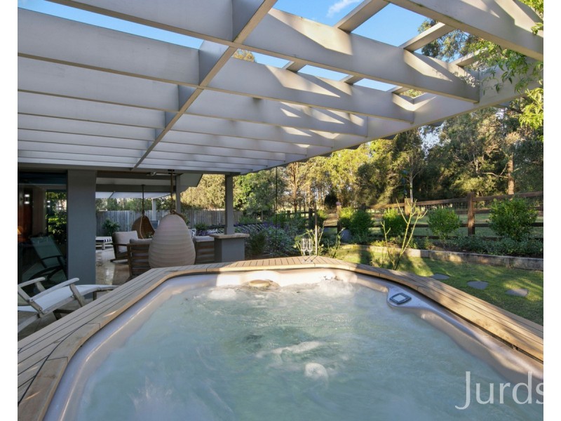 2 Maculata Place, Pokolbin NSW 2320