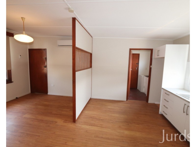 2/22 Church Street, Cessnock NSW 2325