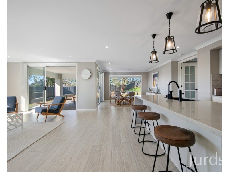 16 Portrush Avenue, Cessnock NSW 2325