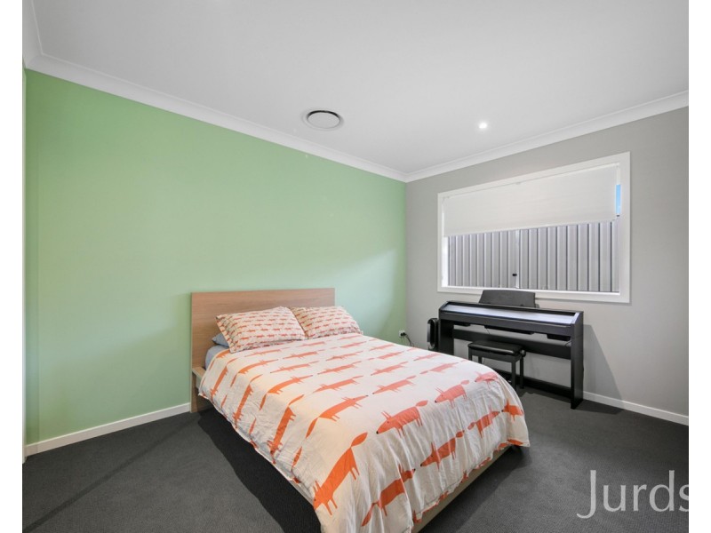 16 Portrush Avenue, Cessnock NSW 2325