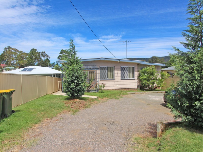 35 Second Street, Millfield NSW 2325
