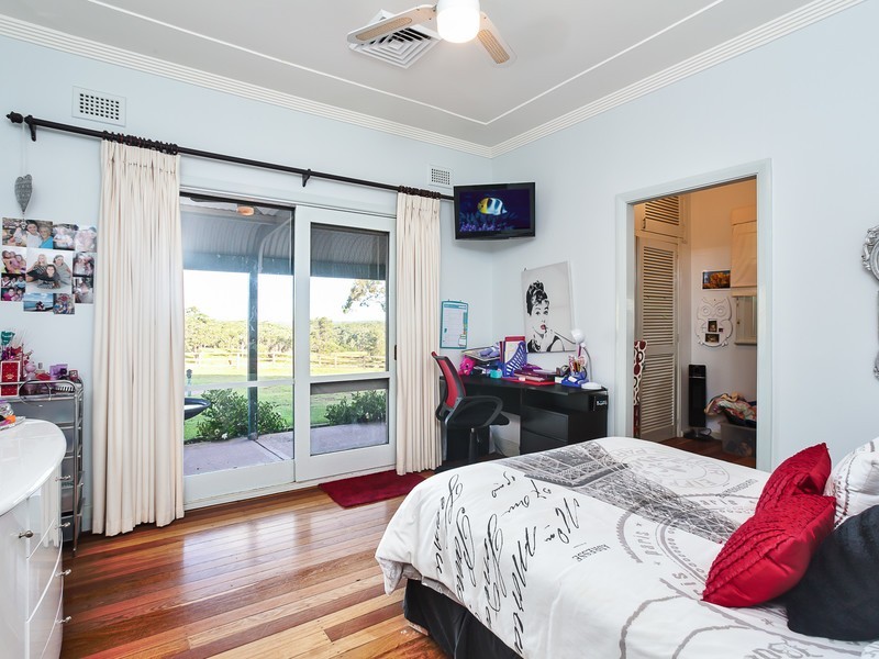 182 Becks Road, Freemans Waterhole NSW 2323