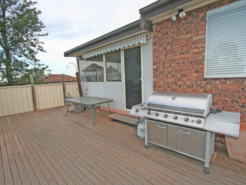 49 Tamworth Street, Abermain NSW 2326