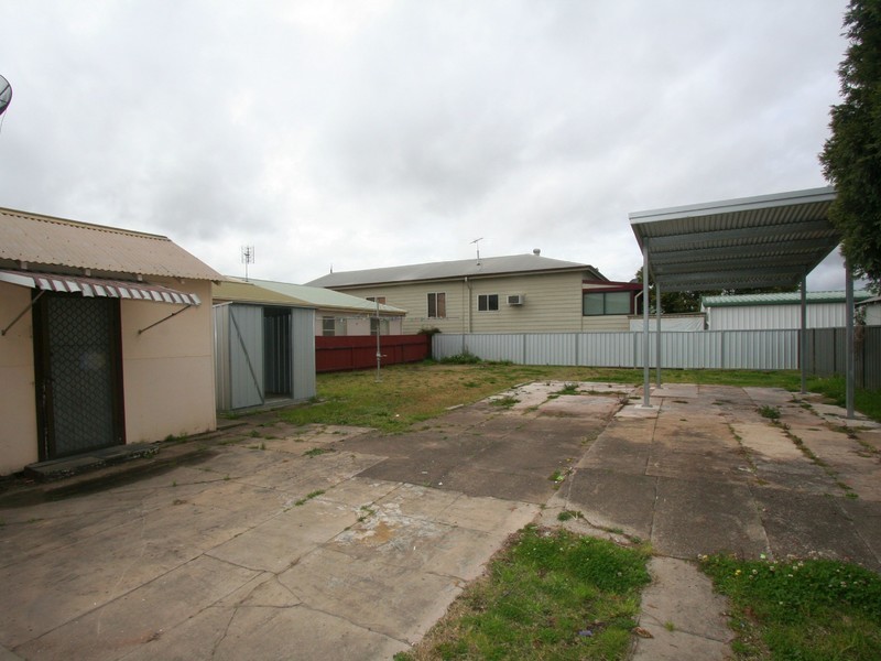 40 Boomerang St, Cessnock NSW 2325