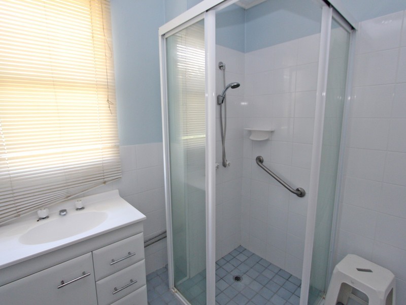 4 Macquarie Avenue, Cessnock NSW 2325