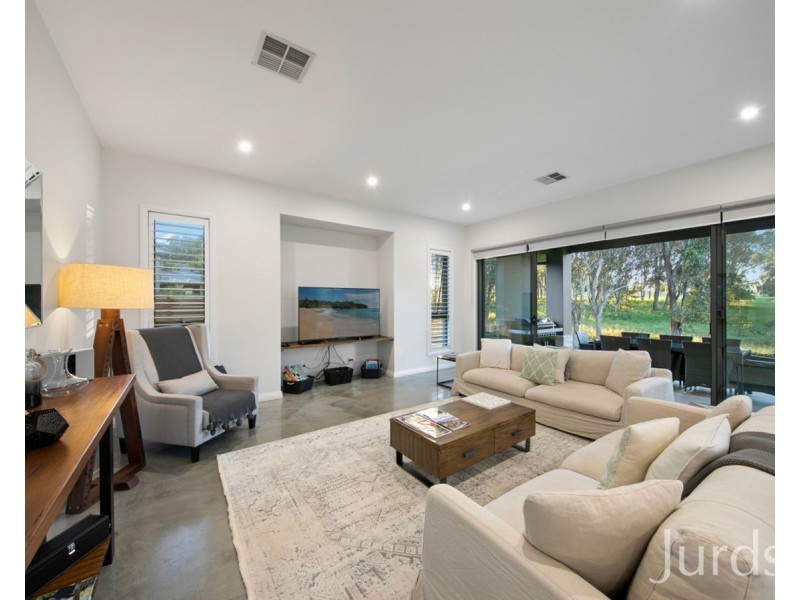 28 Angophora Drive, Pokolbin NSW 2320