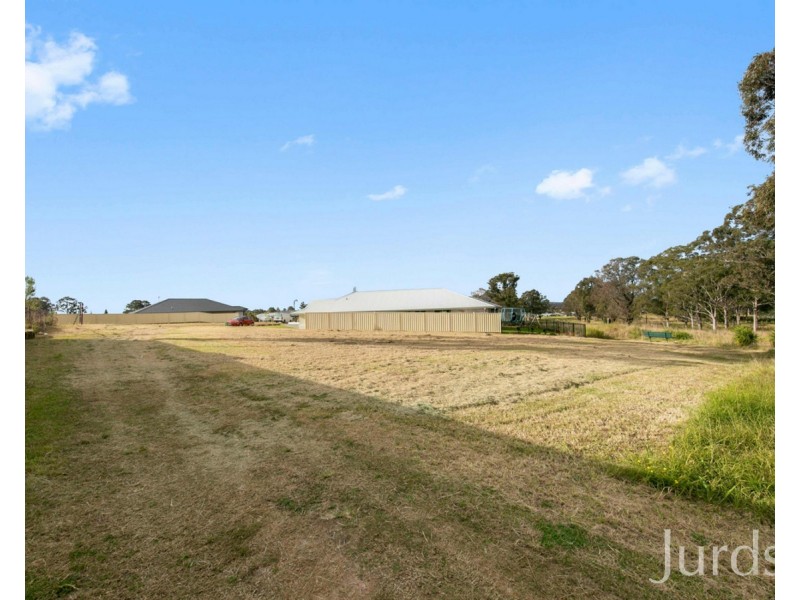 7 Kingsbarns Terrace, Cessnock NSW 2325