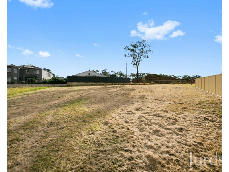 7 Kingsbarns Terrace, Cessnock NSW 2325