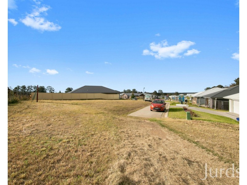 7 Kingsbarns Terrace, Cessnock NSW 2325
