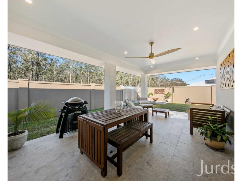 26 Peachy Avenue (Huntlee), North Rothbury NSW 2335